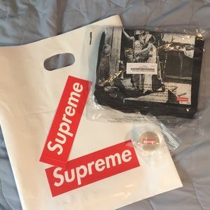 NWT Supreme x Mike Kelley Hiding from Indians M